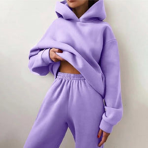 Tuta Donna Oversize con Cappuccio – Morbidezza e Stile Minimal per le Tue Giornate – Sofia