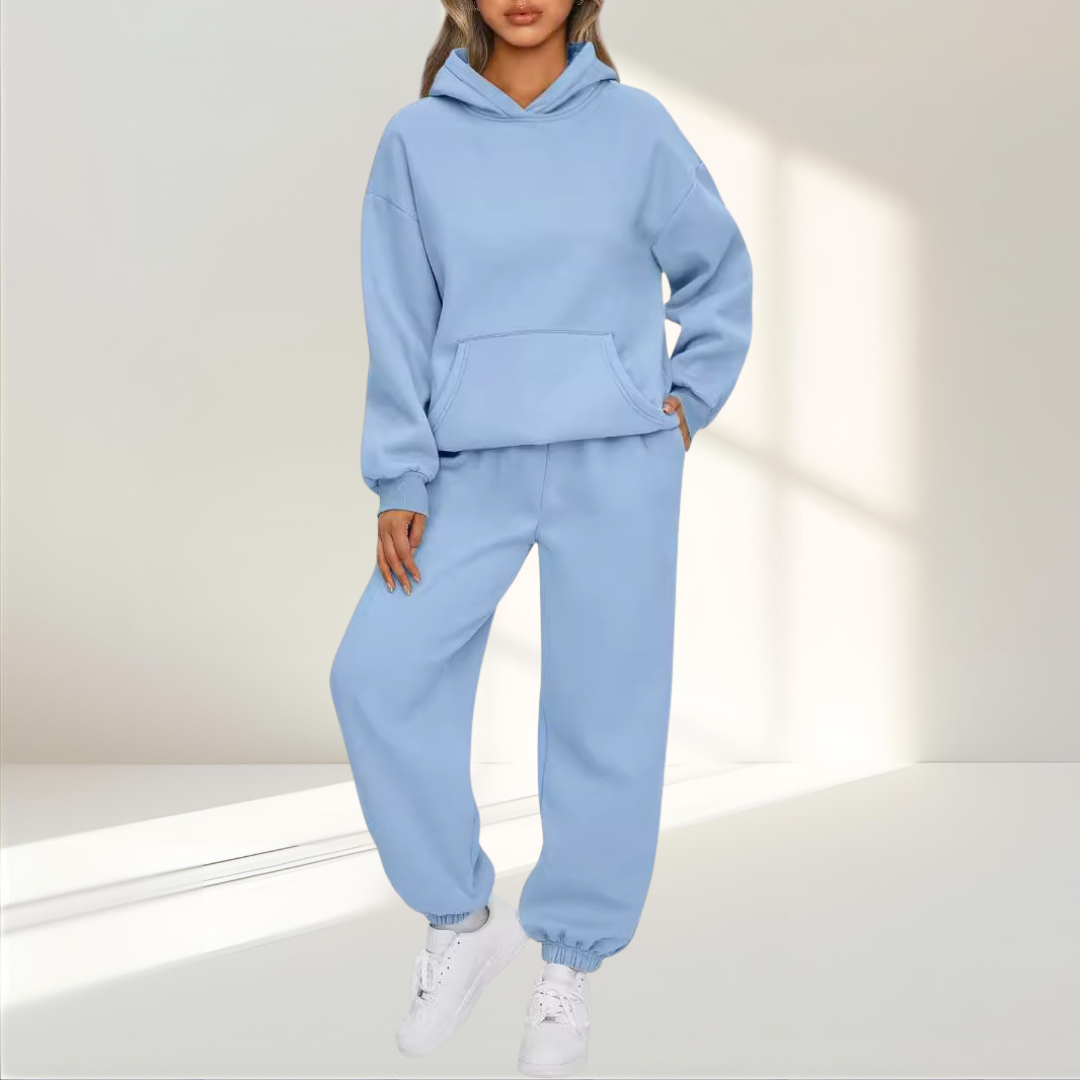 Tuta Donna con Cappuccio in Felpa – Morbida, Calda e Versatile – Martina