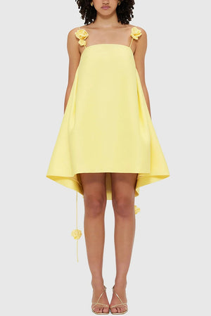 Vestito Corto in Tessuto Satinato con Spalline a Fiori Elegante