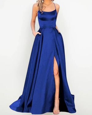 Vestito Elegante in Raso con Spacco – Abito da Cerimonia Lungo e Femminile