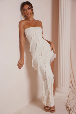 Vestito Lungo con Balze e Senza Spalline