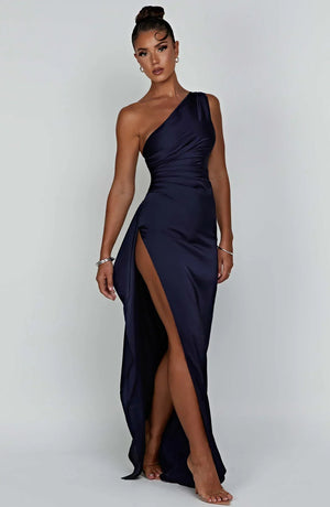 Vestito Lungo Elegante Satinato con Spacco