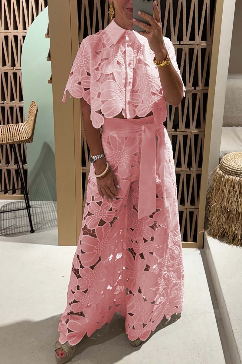 Completo in Pizzo con Camicia e Pantaloni a Palazzo