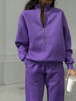 Completo Donna con Felpa Mezza Zip e Pantaloni Jogger – Calore Morbido e Comfort Quotidiano – Emilia
