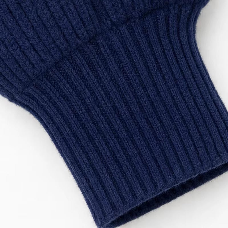 Cardigan Donna Morbido con Maxi Bottoni – Eleganza Sofisticata per Ogni Giorno – Adriana