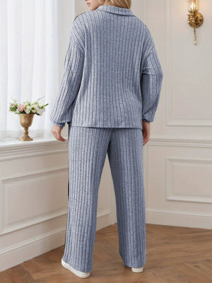 Completo Donna a Coste con Maglia Mezza Zip e Pantaloni a Gamba Larga – Righe Laterali e Comfort – Sabrina