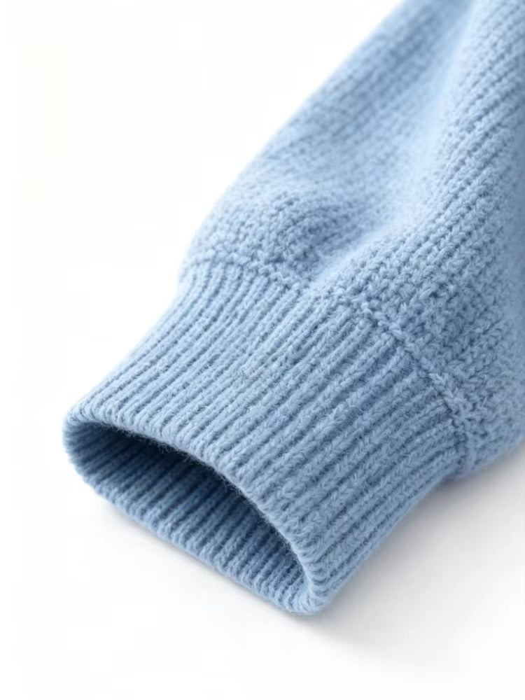 Cardigan Donna Morbido con Bottoni – Eleganza Rilassata per Ogni Giorno – Azzurra