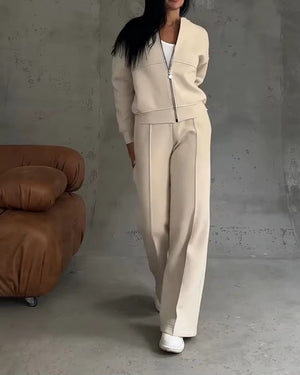 Completo Donna con Giacca con Zip e Pantaloni a Gamba Larga – Comfort e Stile Casual – Alessia