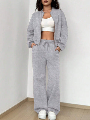Completo Donna con Felpa con Zip e Pantaloni a Gamba Larga – Linee Strutturate e Comfort – Diana