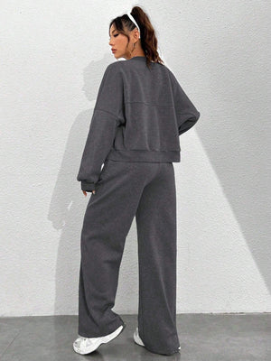 Completo Donna con Felpa con Zip e Pantaloni a Gamba Larga – Linee Strutturate e Comfort – Diana