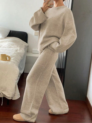 Completo Donna in Maglia con Maglione Oversize e Pantaloni a Gamba Larga – Morbidezza e Comfort – Livia