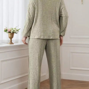 Completo Donna a Coste con Maglia Mezza Zip e Pantaloni a Gamba Larga – Righe Laterali e Comfort – Sabrina