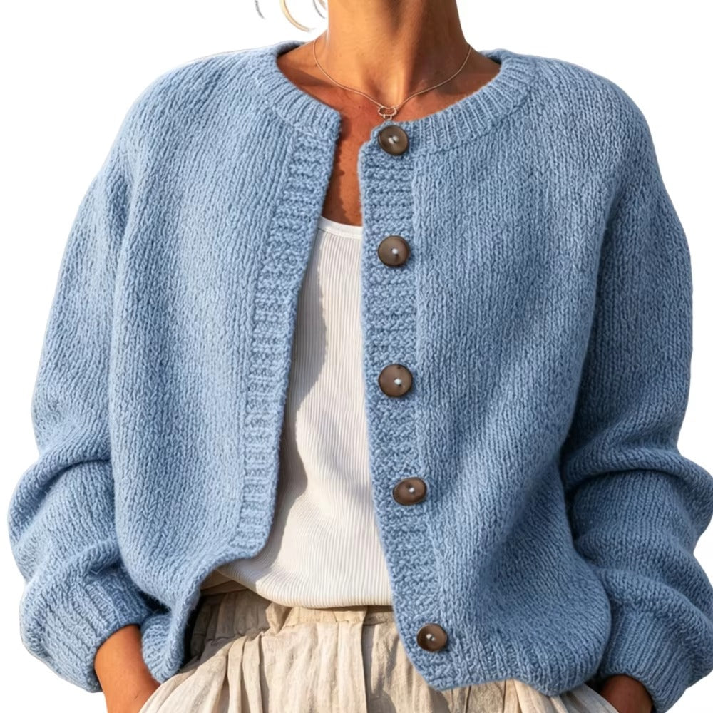 Cardigan Donna Morbido con Bottoni – Eleganza Rilassata per Ogni Giorno – Azzurra