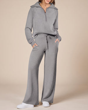 Completo Donna con Felpa Mezza Zip e Pantaloni a Gamba Larga – Comfort Versatile e Stile Casual – Aurora
