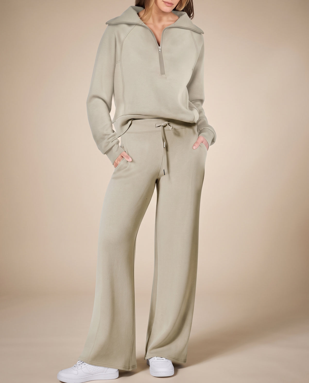 Completo Donna con Felpa Mezza Zip e Pantaloni a Gamba Larga – Comfort Versatile e Stile Casual – Aurora